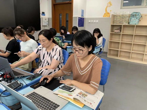 激發(fā)學(xué)習(xí)興趣，打造高品質(zhì)課程——長清湖實(shí)驗(yàn)學(xué)校初中部參加集團(tuán)課程研發(fā)活動紀(jì)實(shí)